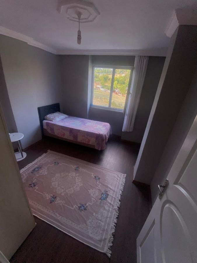 Ferienwohnung Cozy House Near The Airport Arnavutkoy Exterior foto
